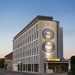 super-8-dresden.dresdenhotels.net/